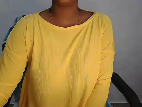 Snapshot of Hott_Noor chatting on November 2025 11:55:02 AM Hott Noor online show from November 2025 11:55:02 AM