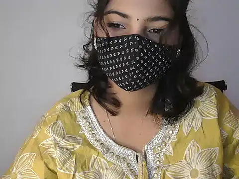 Snapshot of Hott_Noor chatting on November 2025 10:05:01 AM Hott Noor online show from November 2025 10:05:01 AM