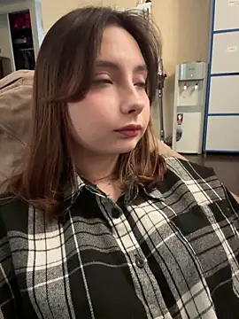 lilly royse online show from November 2025 06:38:02 AM