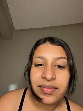  Chloe Smith online show from October 2025 04:58:01 AM