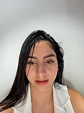 Alicia vellami online show from November 2025 08:30:02 PM