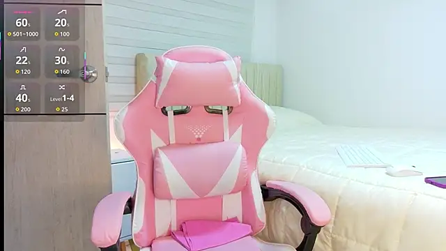 Nicolblossom1 online show from October 2025 01:31:01 PM