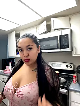 latina curvy22 online show from September 2025 09:59:02 PM