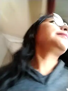 Regina Shine online show from January 2026 09:08:01 PM