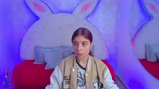 Gaby louse online show from January 2026 07:39:01 PM