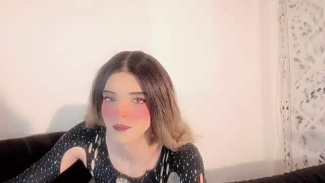 MIA HOT23CM S7S online show from October 2025 11:13:02 AM