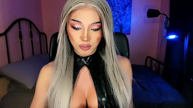 xUrGoddess Bellax online show from December 2025 01:32:02 AM