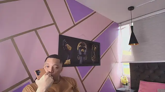 Annie Lii online show from October 2025 01:01:01 PM