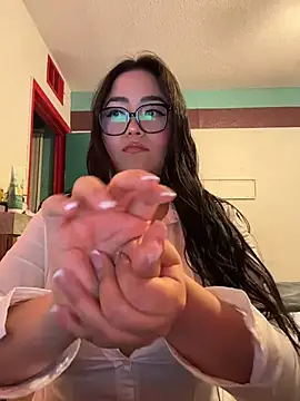 Snapshot of MyHoneyFrida chatting on June 2026 03:42:01 AM MyHoneyFrida online show from June 2026 03:42:01 AM