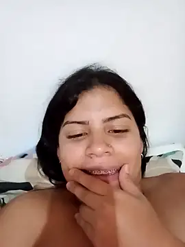 natashathotsex online show from September 2025 05:25:01 PM
