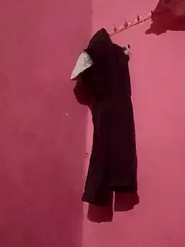 Hema4545 online show from October 2025 09:37:01 PM