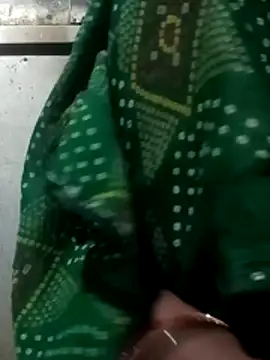 Hema4545 online show from November 2025 08:21:01 PM