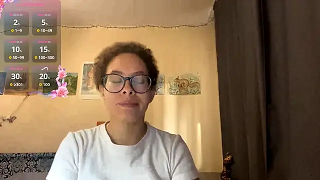 CarollNino online show from September 2025 10:04:02 AM