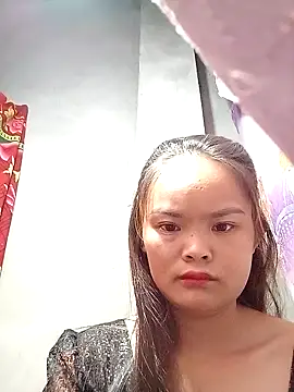 xinhxinhcute online show from September 2025 10:43:02 PM