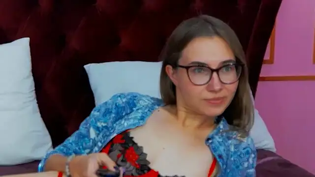 JessieJuss online show from October 2025 01:53:02 PM