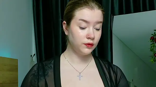 Rebecca Lace online show from October 2025 09:27:01 PM