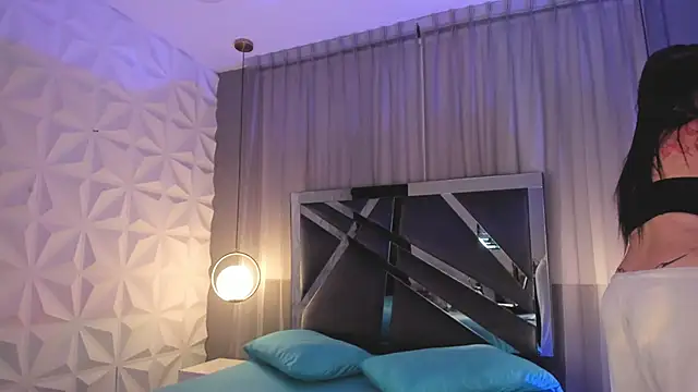 MAGIC TESSA online show from November 2025 07:25:01 PM