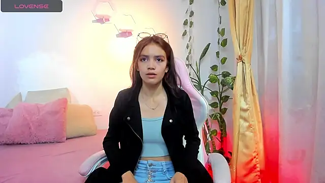 Jade22   online show from September 2025 12:48:01 PM