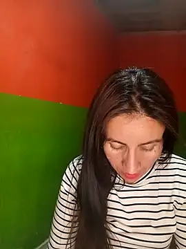 ERIKA  29 online show from September 2025 02:45:01 AM