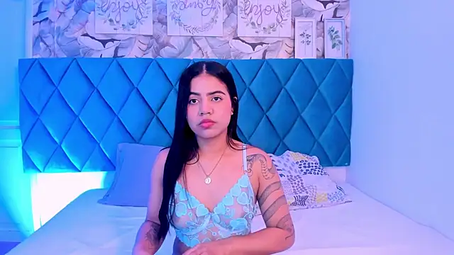 LiilithNova online show from November 2025 04:00:01 AM