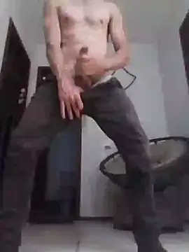 Snapshot of Shawnzinho chatting on October 2025 02:02:01 PM Shawnzinho online show from October 2025 02:02:01 PM