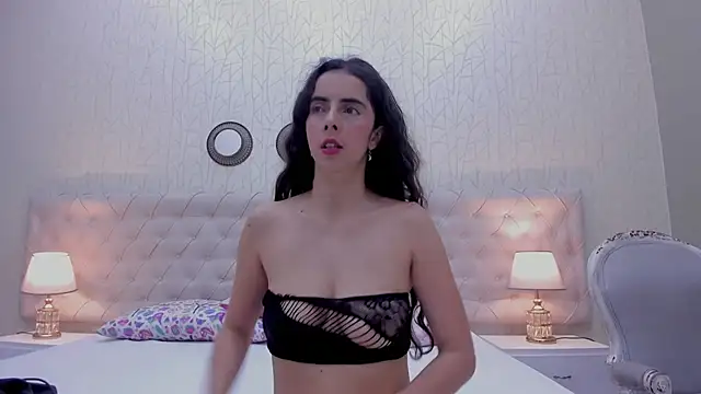 EmmaaGrey online show from September 2025 01:15:02 PM