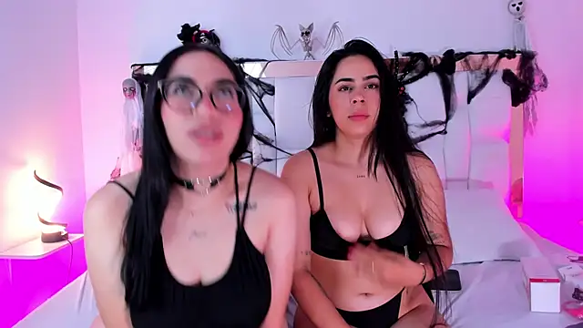 Aria Scott online show from October 2025 12:56:01 PM