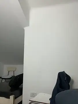 ferluvely online show from September 2025 02:48:01 AM