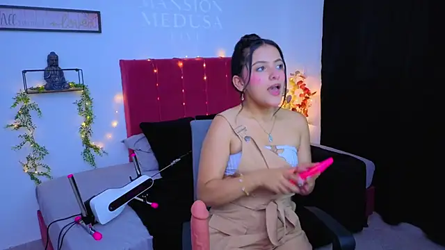 Nathi Medusa online show from October 2025 11:18:01 AM