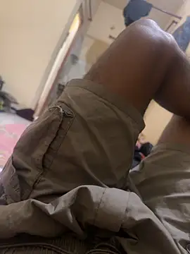 lele122277 online show from April 2026 07:58:01 PM