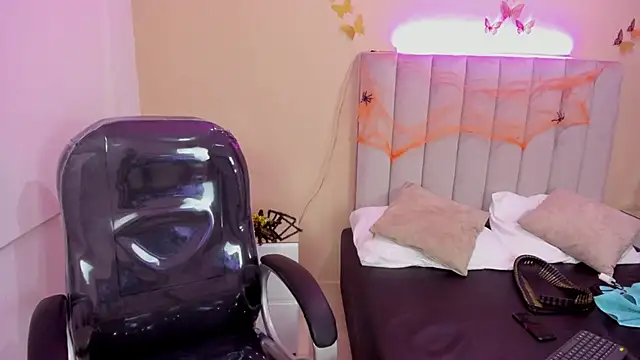 May y Goeth online show from October 2025 03:09:01 AM