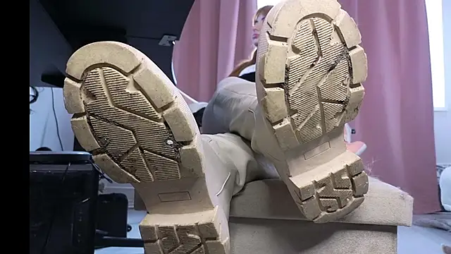 CruelSiren online show from March 2026 09:27:01 AM