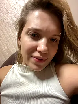 AlisaMyers online show from October 2025 06:59:01 PM