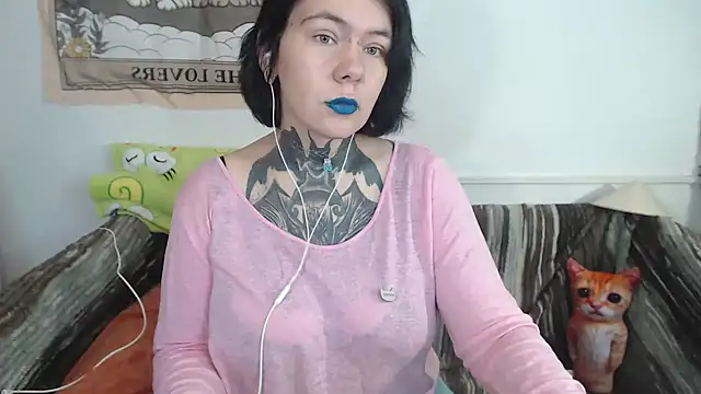 The ICE woman online show from September 2025 03:18:02 AM