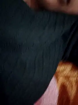 Snapshot of Aidakhan1212 chatting on November 2025 09:21:01 AM Aidakhan1212 online show from November 2025 09:21:01 AM