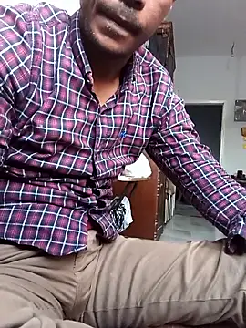 Snapshot of dyuhjib chatting on April 2026 04:04:02 PM dyuhjib online show from April 2026 04:04:02 PM