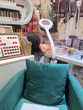 Xinlan-Asia online show from September 2025 07:46:02 AM