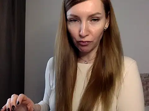 Varnyx online show from November 2025 10:48:02 AM