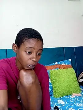 SweetSlenderChoc online show from May 2026 04:04:02 PM