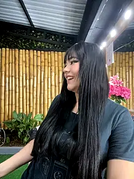 jasmincollin  online show from November 2025 01:05:02 AM