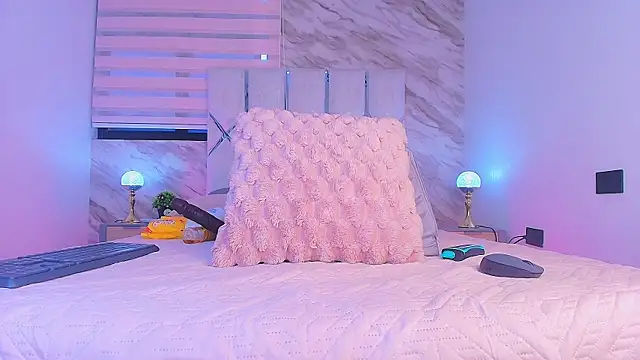 collet 1 online show from November 2025 12:05:02 PM