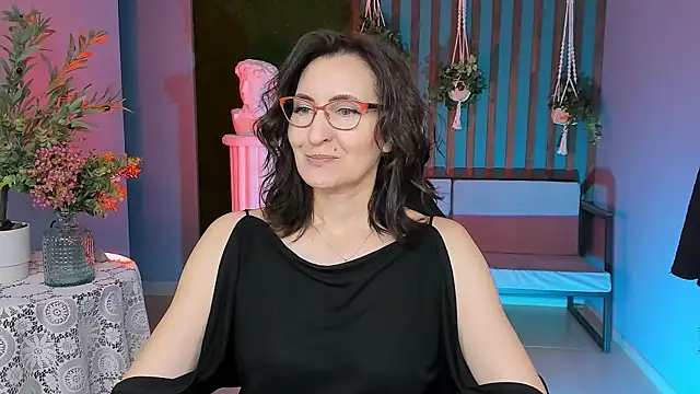 UnaTerra online show from November 2025 09:15:02 AM