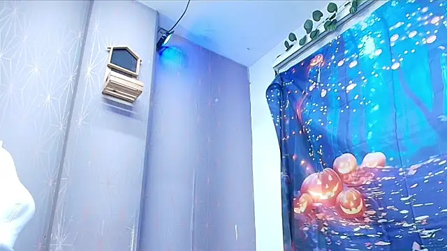 sofi hils online show from October 2025 12:02:02 PM