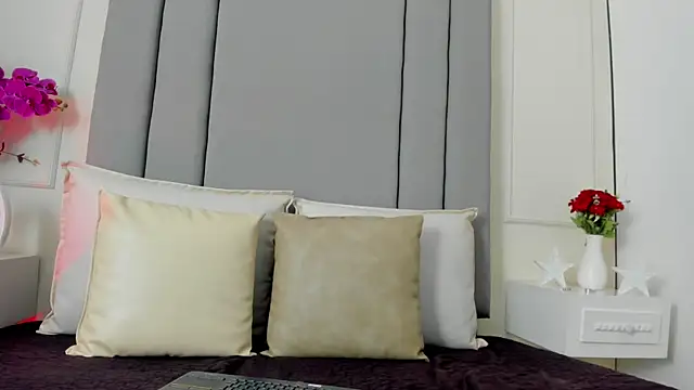 Snapshot of CannelaSmith chatting on July 2026 01:59:01 PM CannelaSmith online show from July 2026 01:59:01 PM