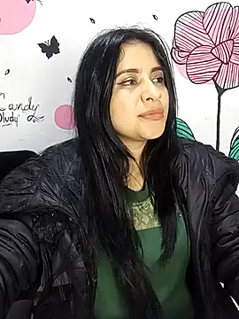 Snapshot of ValerieLove_ chatting on October 2025 07:46:02 PM ValerieLove online show from October 2025 07:46:02 PM