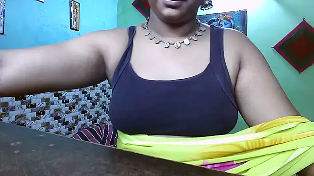 DearKimmi online show from September 2025 05:05:02 PM