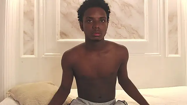 Snapshot of Amare_25 chatting on October 2025 11:07:01 AM Amare 25 online show from October 2025 11:07:01 AM