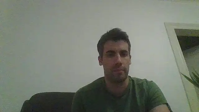 JulioIsHere4you online show from November 2025 11:20:02 PM