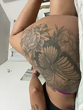 danilyns online show from March 2026 11:04:01 PM