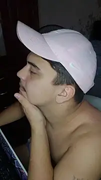 Yunan00 online show from March 2026 04:14:01 PM